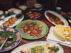 -粤·向群饭店(麓景路店)