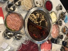 -憨铁匠老火锅(龙岗万科里店)