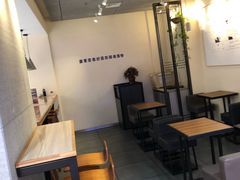 大堂-荀记肉夹馍(三八家乐福店)