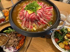 -WOW LUCKY创意韩料(龙阳广场店)