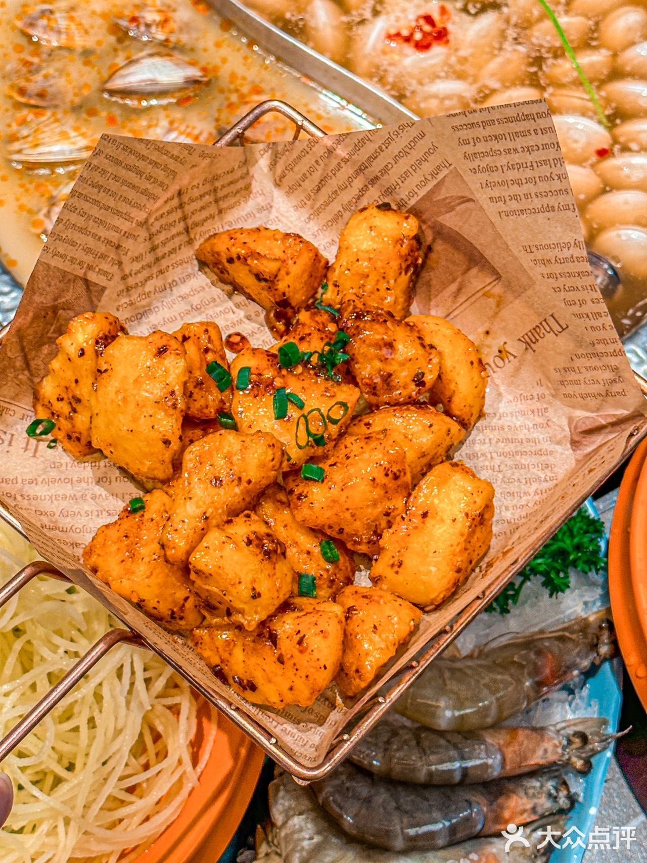 招牌的网红菜品就已经让我很是心动了!环境