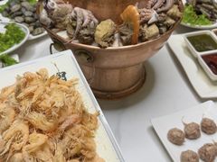 -鑫渔港海鲜本地菜·山海关浑锅(东戴河店)