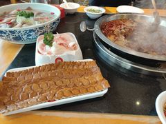 -一斗火锅·招财羊毛肚(北温泉九号店)