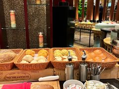 -怡聚轩全日制自助餐厅(大中华喜来登酒店)