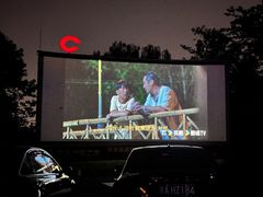 -枫花园汽车电影院(朝阳公园店)