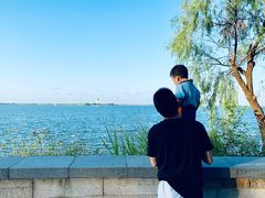 -上海滴水湖皇冠假日酒店