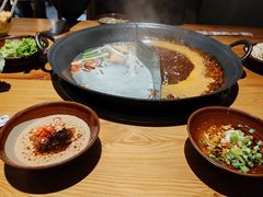 -壹兆圆重庆火锅手工炒底料(长白格林玫瑰湾店)