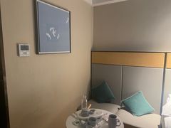 -全季酒店(南京奥体兴隆大街地铁站店)