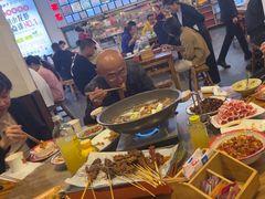 -冶建镜子·老南昌大排档·江西虾王(总店)