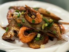 -大树下饭店(春晓镇慈岙社区卫生服务站南)