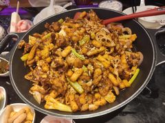 -椒行天下干锅牛蛙·(万宝店)