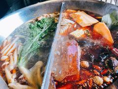 -湊湊火锅·茶憩(新中关购物中心店)