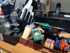 -星巴克(青岛火车北站候车大厅店)