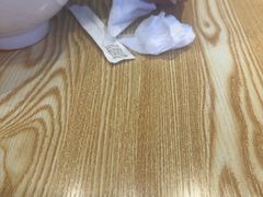 -魔都三兄弟酸辣粉·蘸卤炸串(虹桥万科店)