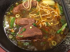 尊品招牌牛肉面-尊品原汁牛肉面