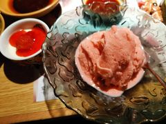 草莓棉花甜冰淇淋-温野菜涮涮锅(西单大悦城店)