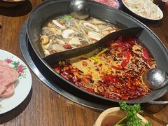 -萍姐火锅·公路夜市(武汉首店)