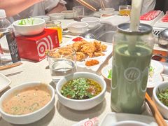 -海底捞火锅鲜切牛肉主题店(长寿路店)