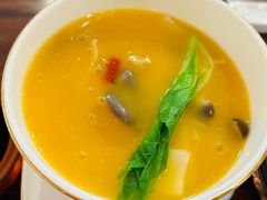 野生菌菇汤-山外山·林语花园餐厅
