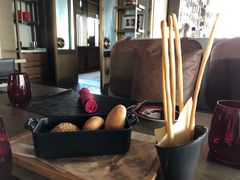 -恰餐厅及酒吧 CHAR Bar & Grill (北京丽都皇冠假日店)