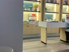 -康利眼镜·蔡司战略合作店(龙泉书房店)
