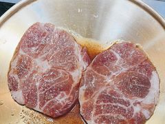 -臻牛烤肉