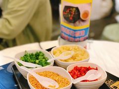 -鲜入围煮花胶鸡海鲜火锅