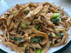 -何适山庄 ·可团建(水长城P2停车场店)