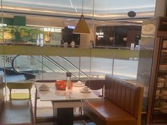 -小鱼小牛(世欧广场店)