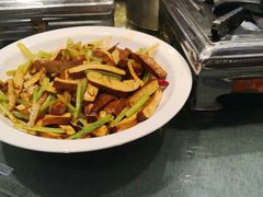 土芹菜干子肉丝-全聚贤餐厅·湖北家常菜(沙湖店)