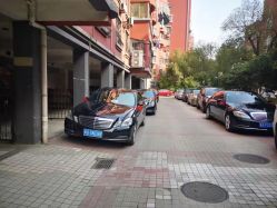 -蚂蚁婚车