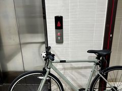 -迪卡侬(高新万达店)