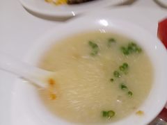 -河内西湖莲花自助餐厅