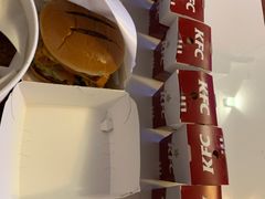 -肯德基(鲁迅路店)