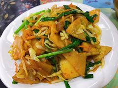 -泸沽肴(泸沽湖大洛水村农村信用社旁店)