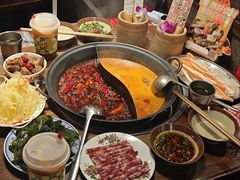 -萍姐火锅·公路夜市(武汉首店)