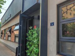 -吕氏焗小鲜•海鲜青岛菜(总店)