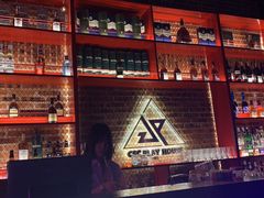 -UP嘻哈酒吧(粉巢店)