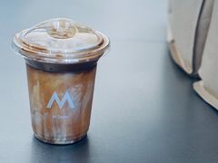 -M Stand(上海人民广场来福士店)