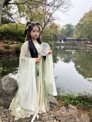-苏州窝边小草摄影·汉服妆造跟拍(拙政园店)