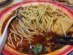 -刘二姐襄阳牛肉面(鸟巢店)