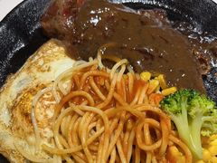 -汤姆家的牛排意面披萨(融创茂店)