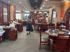 -老来福·非遗酸汤兔(凯旋路店)