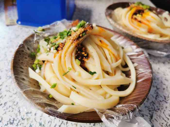 荣昌李氏黄凉粉-"就是这个熟悉的味道! 当年因为办案的缘.