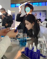 -+奈造型设计