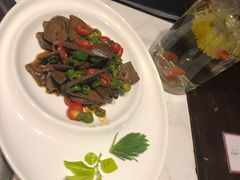 -哈拉海和牛主题餐厅(哈西店)