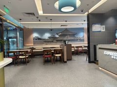 -康师傅私房牛肉面(申虹店)