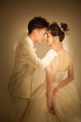 -蒙太奇婚纱摄影(万达店)