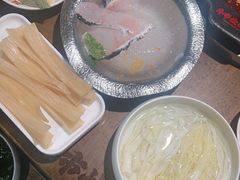 -牛市坎火锅(建设路店)