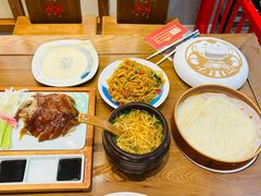 -满园烤鸭·春饼(太原街万达店)